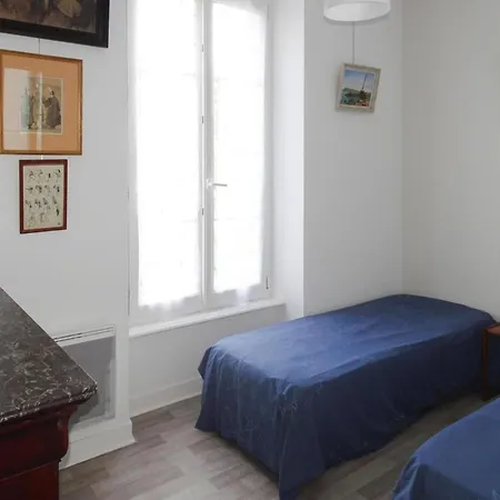 Apartment, Beg Meil